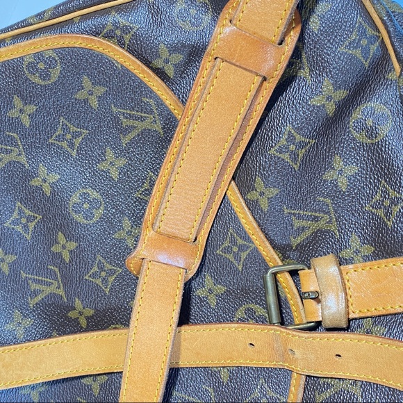 Authentic LOUIS VUITTON Monogram Saumur 30 Excellent Condition - Picture 8 of 8